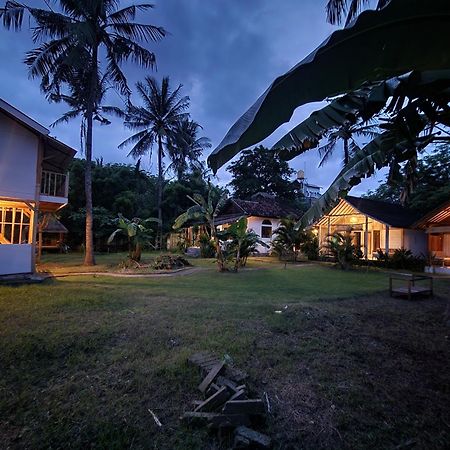 Kayu Cottage Gili Trawangan Exterior foto